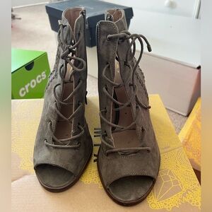 Lace up army green suede heels